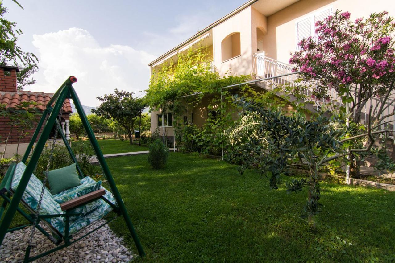 Apartamento Apartman Sun Solin Exterior foto