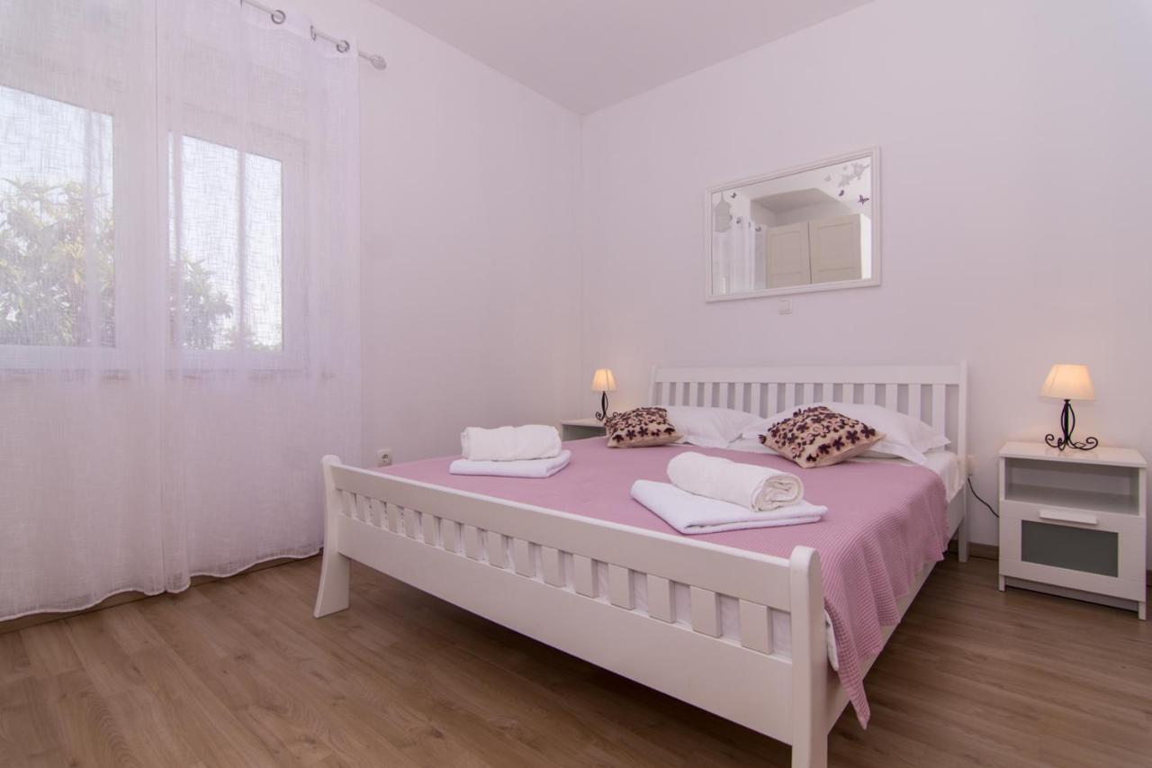 Apartamento Apartman Sun Solin Exterior foto