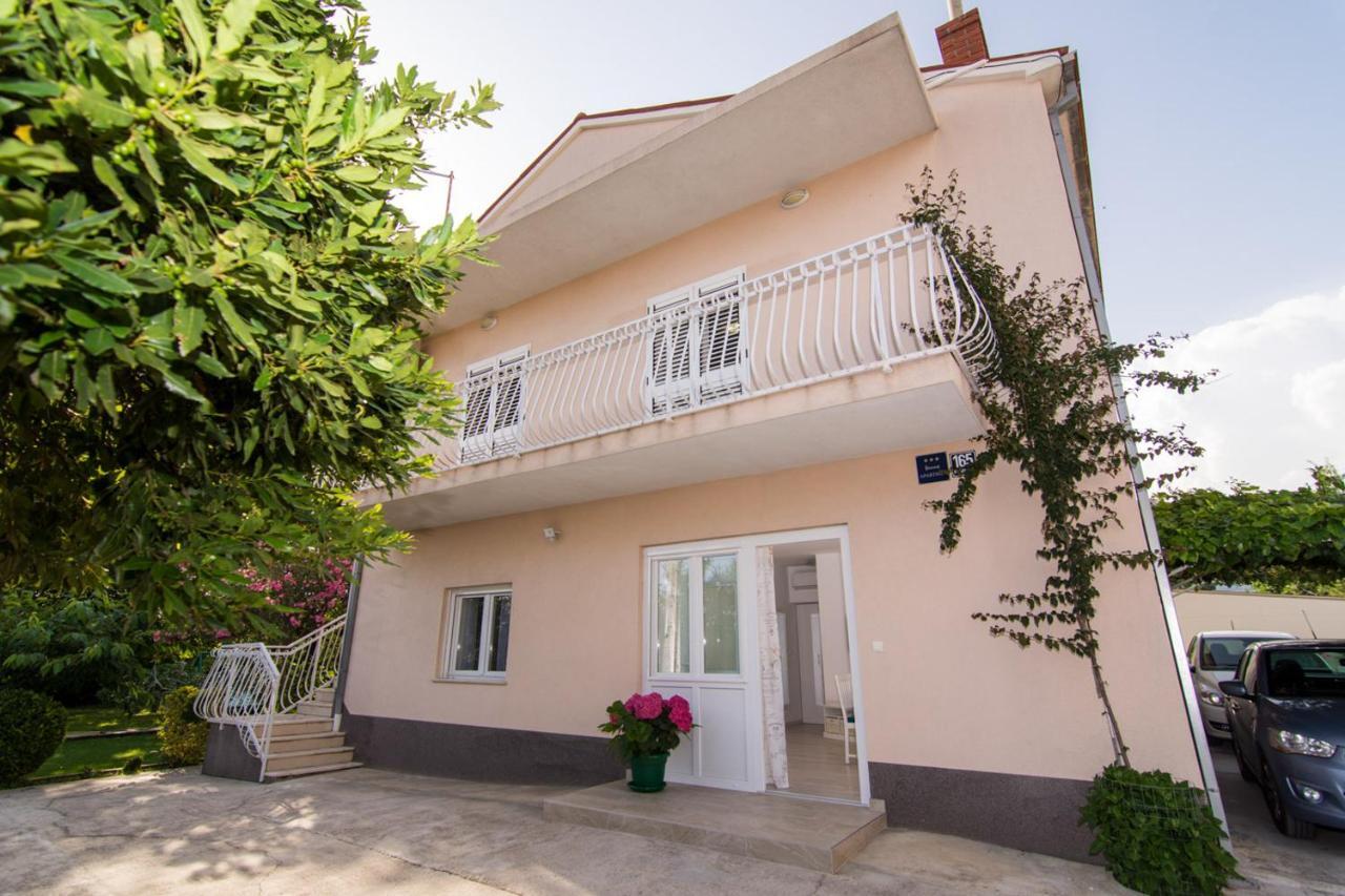 Apartamento Apartman Sun Solin Exterior foto