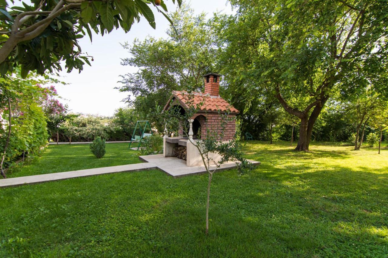 Apartamento Apartman Sun Solin Exterior foto