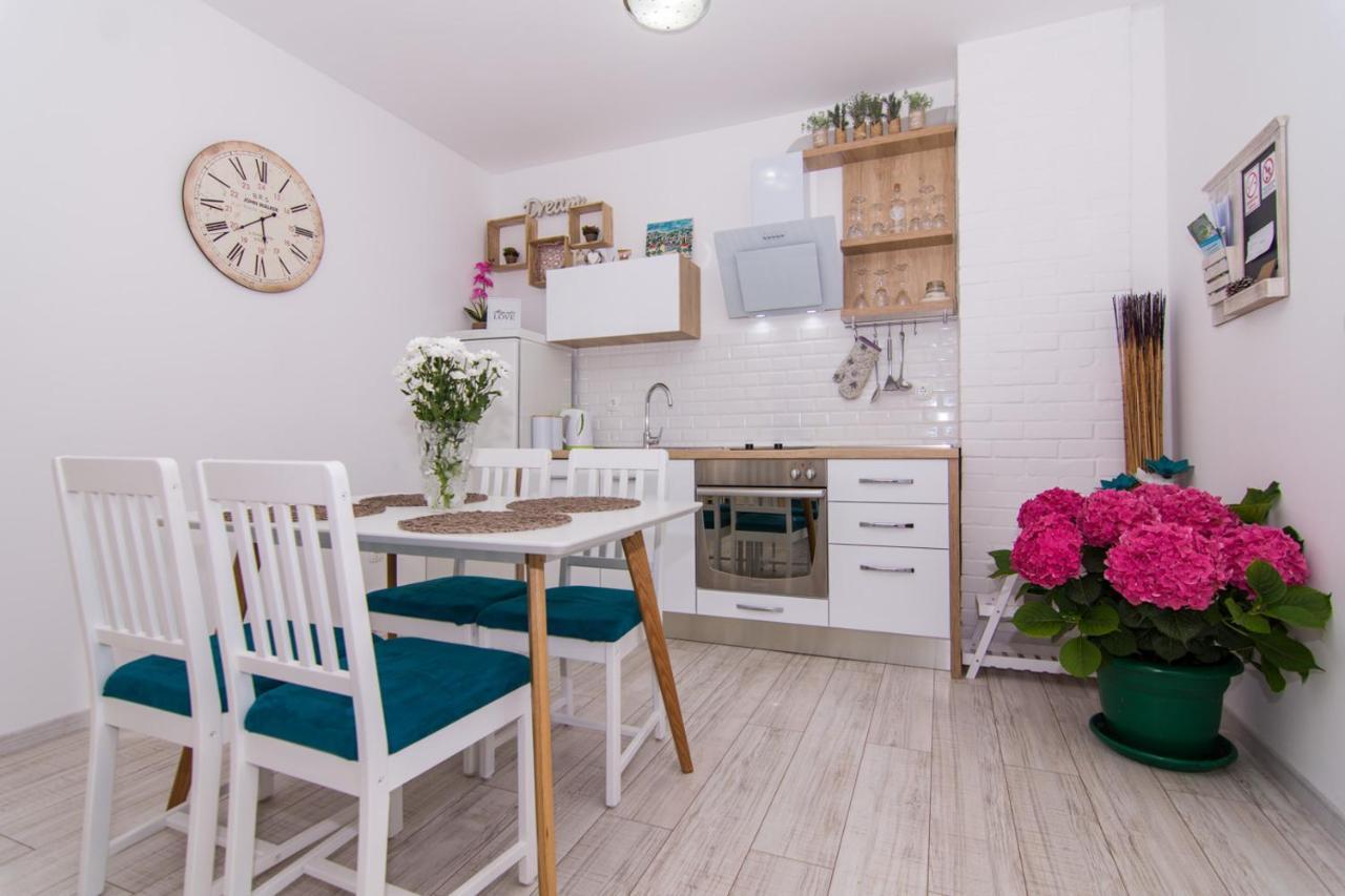 Apartamento Apartman Sun Solin Exterior foto